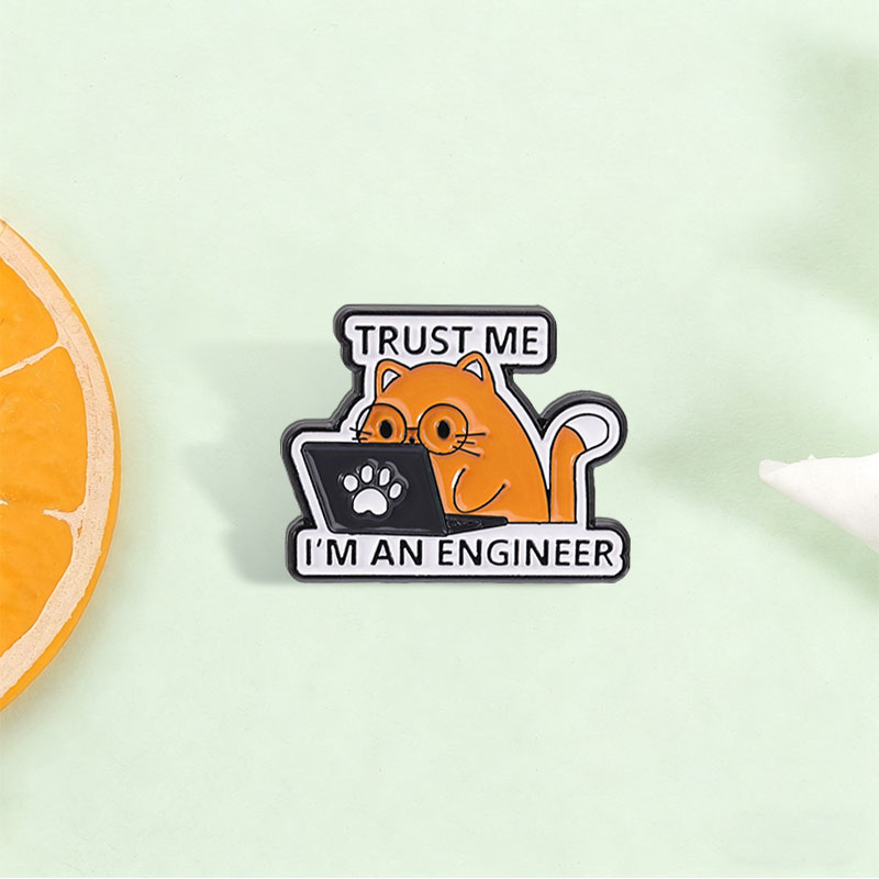 I'm An Engineer Quote Enamel P - Tech Accessories Designer 评论和价格