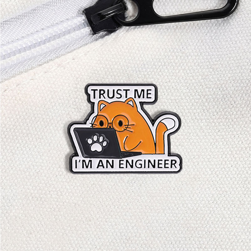 I'm An Engineer Quote Enamel P - Tech Accessories Designer 评论和价格