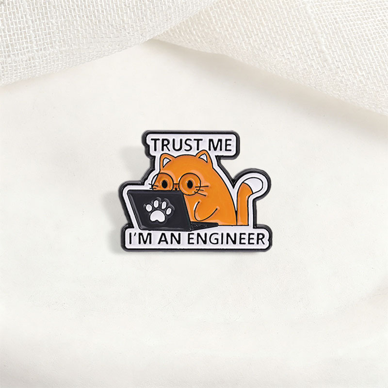 I'm An Engineer Quote Enamel P - Tech Accessories Designer 评论和价格