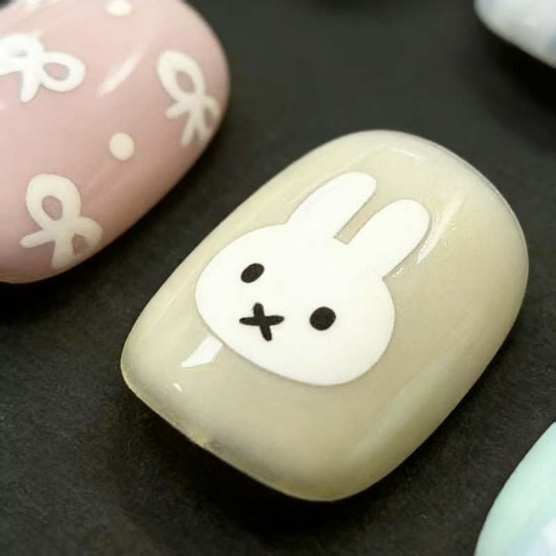 Miffy Bunny | Soft & Fluffy Ma - Nail Tech Accessories 评论和价格