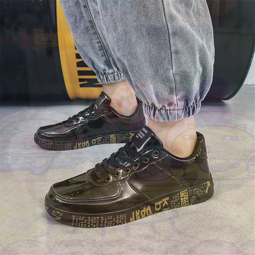 Round Foot Size 45 Sneakers Wh - Tech Accessories Designer 评论和价格