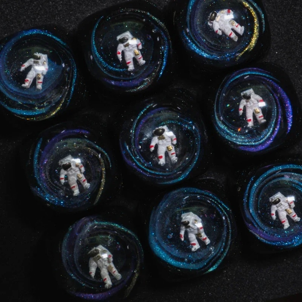 Artisan Keycap Astronaut Resin - Tech Gaming Accessories 评论和价格